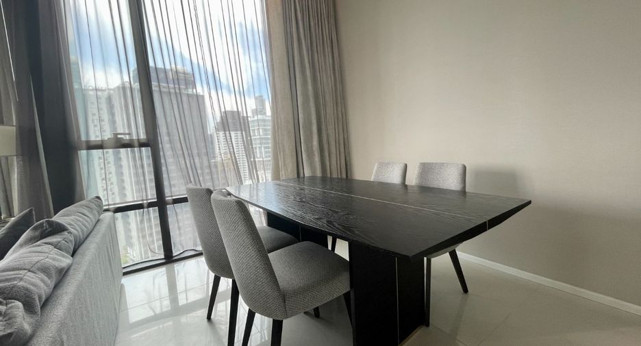 For rent 2 bedrooms condo in Watthana, Bangkok