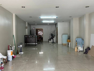 出售 商业空间 在 Lat Phrao, 曼谷