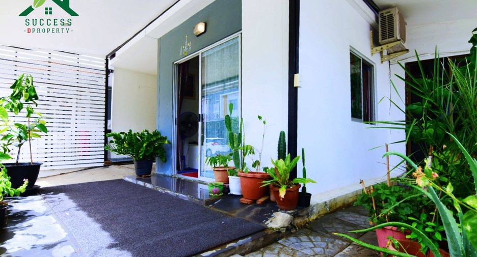 Продажа 3 спальни таунхаус в Mueang Samut Prakan, Самутпракан