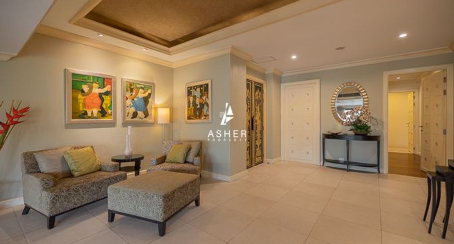 For sale 4 bedrooms condo in Cha Am, Phetchaburi