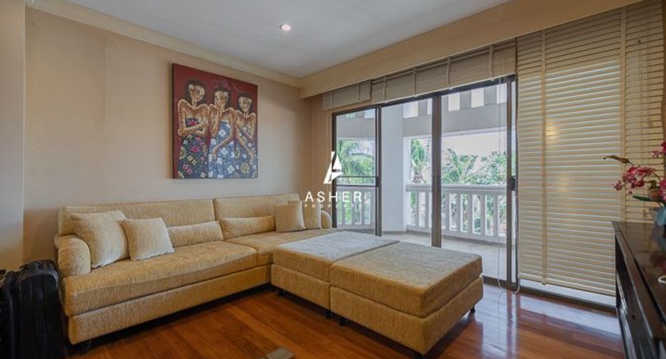 For sale 4 bedrooms condo in Cha Am, Phetchaburi