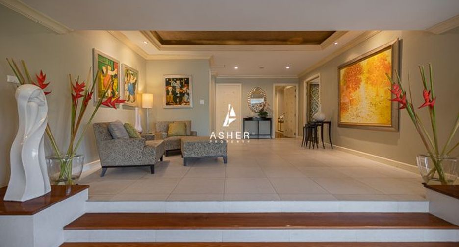 For sale 4 bedrooms condo in Cha Am, Phetchaburi