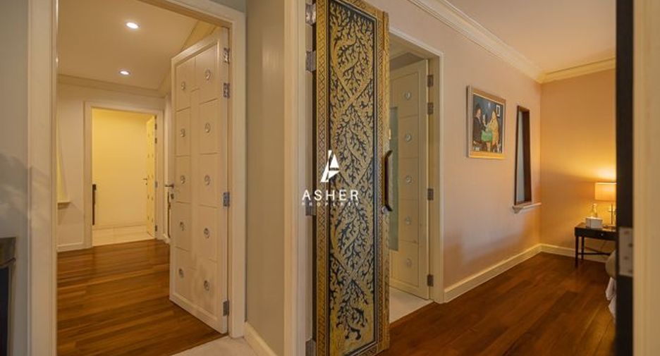 For sale 4 bedrooms condo in Cha Am, Phetchaburi