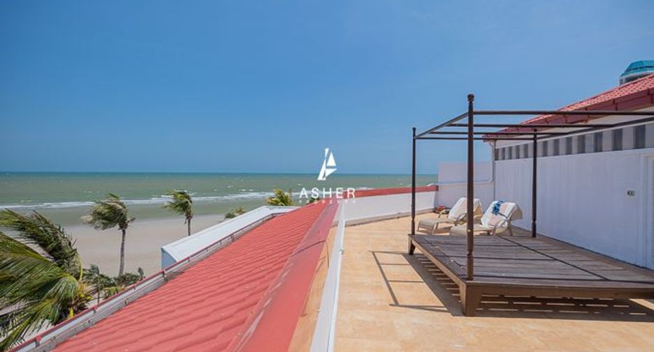 For sale 4 bedrooms condo in Cha Am, Phetchaburi