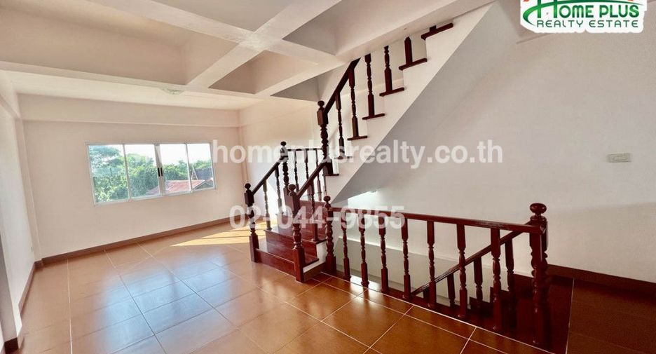 For sale 2 bedrooms retail Space in Mueang Ang Thong, Ang Thong