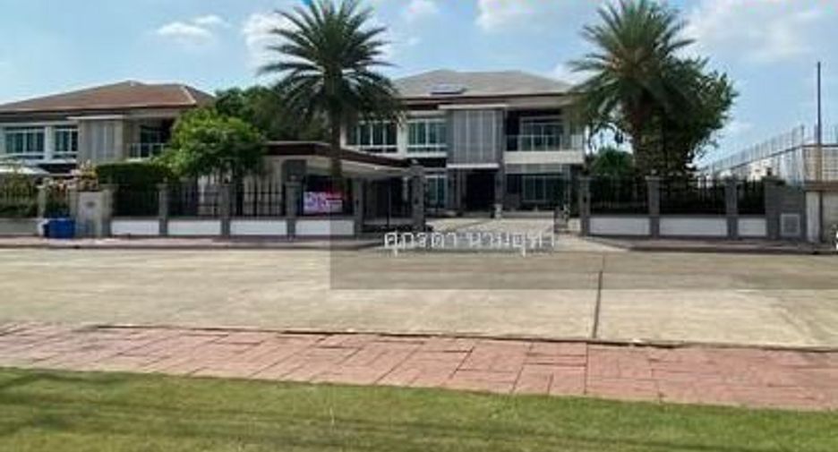 For sale 5 Beds house in Lam Luk Ka, Pathum Thani