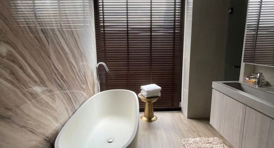 Wohnung zur Miete mit 2 Zimmer in Sathon, Bangkok
