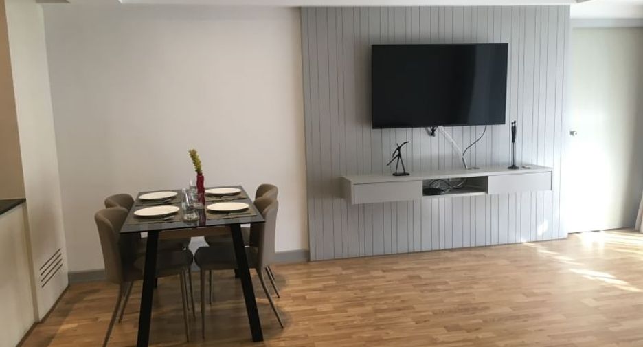 For rent 2 bedrooms condo in Watthana, Bangkok