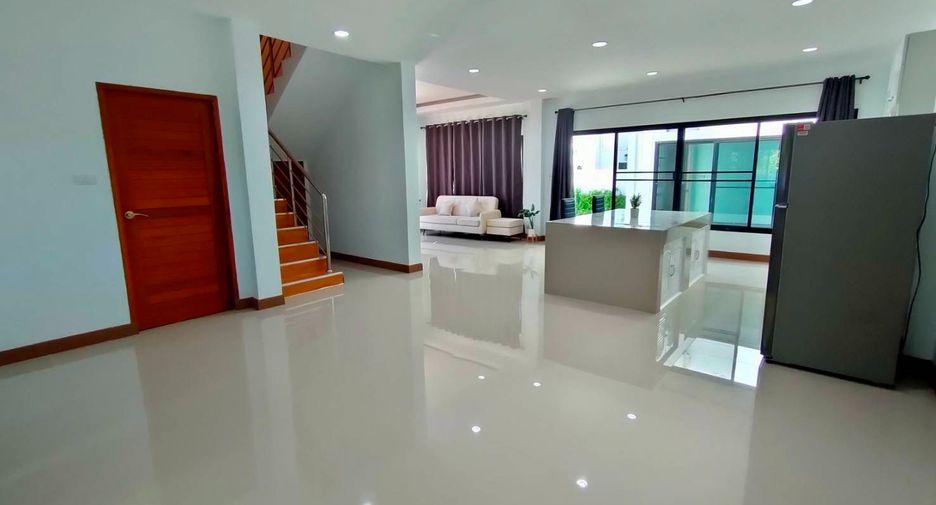 For rent 4 bedrooms house in Mae Rim, Chiang Mai
