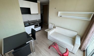 For sale 2 bed condo in Watthana, Bangkok