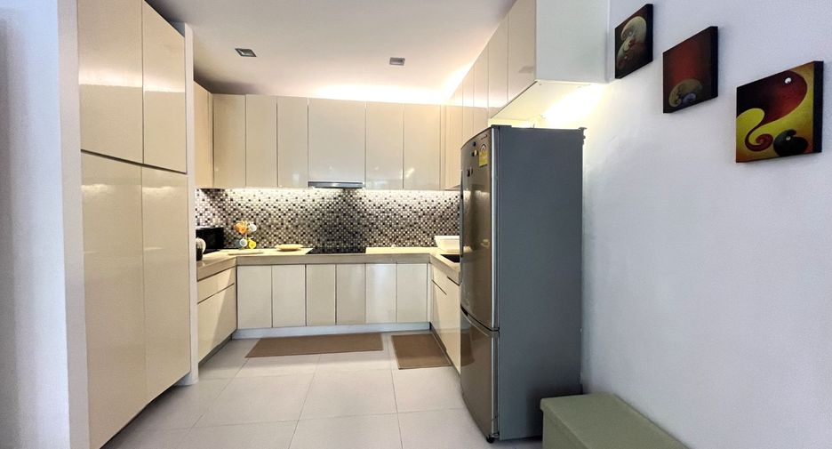 For sale 1 bed condo in Kathu, Phuket