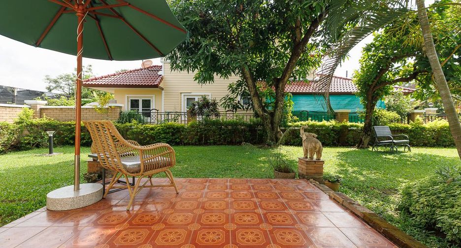 Casa en alquiler de 4 habitaciones en Hang Dong, Chiang Mai