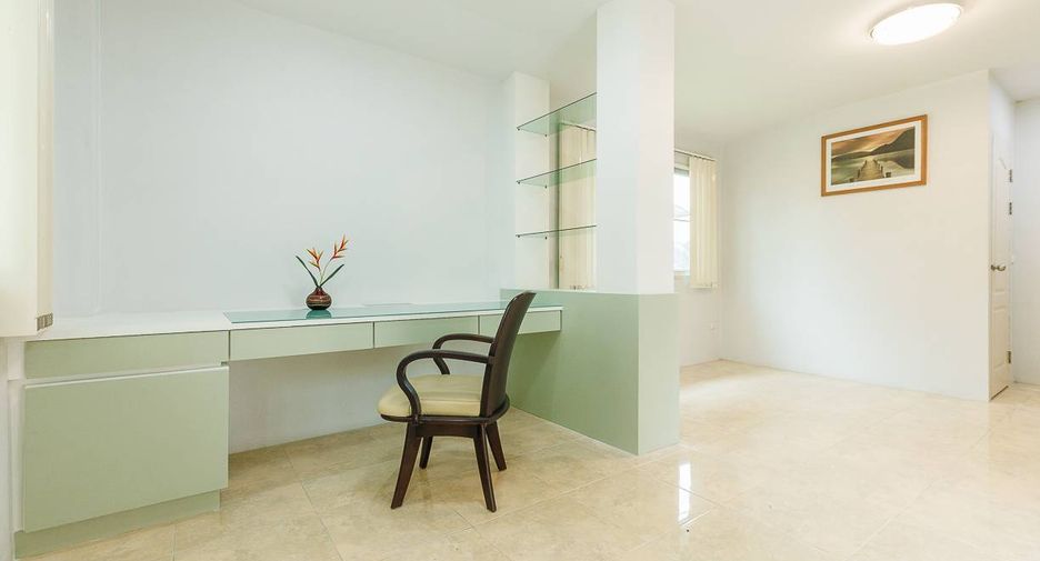 Casa en alquiler de 4 habitaciones en Hang Dong, Chiang Mai