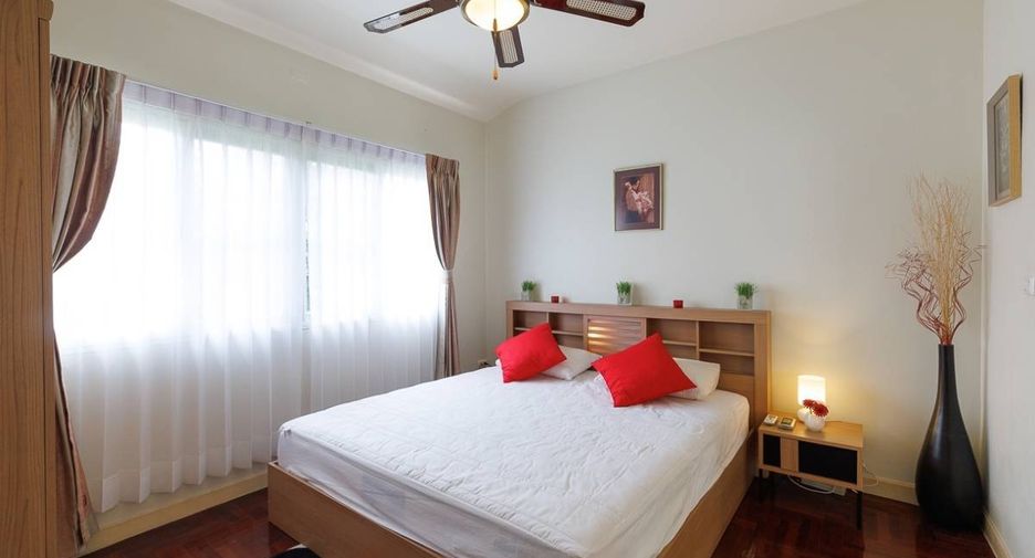 Casa en alquiler de 4 habitaciones en Hang Dong, Chiang Mai