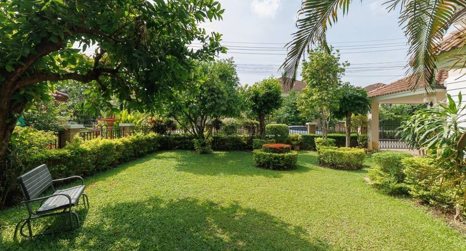 Casa en alquiler de 4 habitaciones en Hang Dong, Chiang Mai