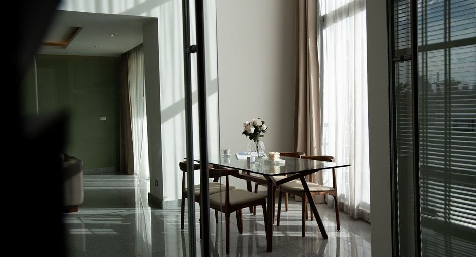 Wohnung zur Miete mit 2 Zimmer in Watthana, Bangkok