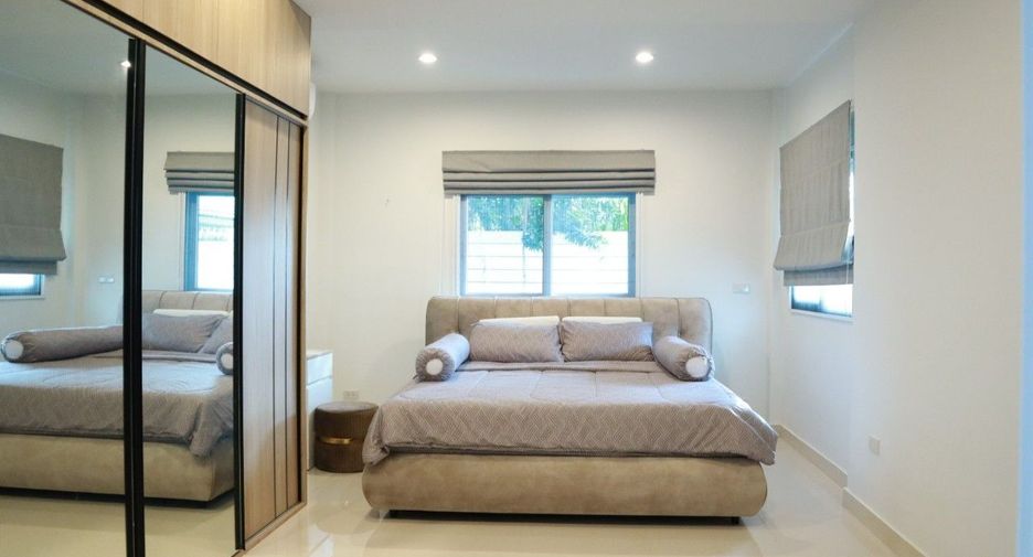 For rent 3 bedrooms house in Bang Lamung, Chonburi