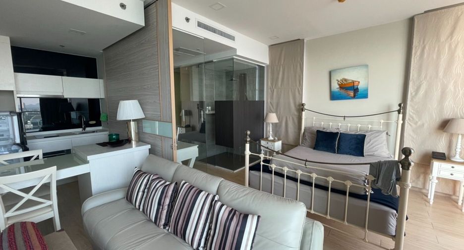 For rent and for sale 1 bed condo in Bang Lamung, Chonburi