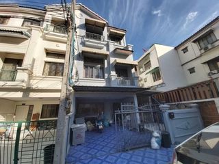 Baan Klang Muang Ratchada - Mengjai