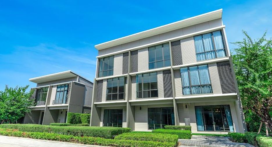 พาทิโอ ลาดกระบัง-มอเตอร์เวย์