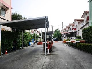 Sathorn Grand Ville