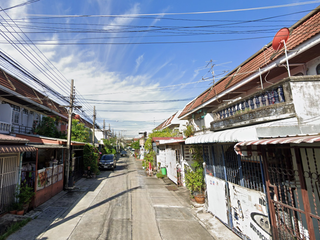 Charoen Chai Village