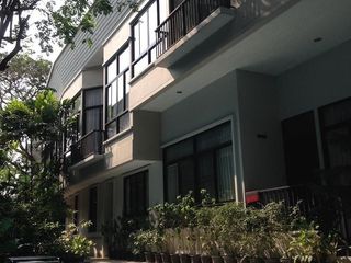 SW 38 Place