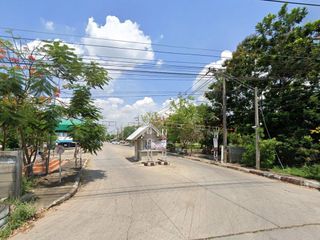 Baan Ua-Athorn Lat Lum Kaeo