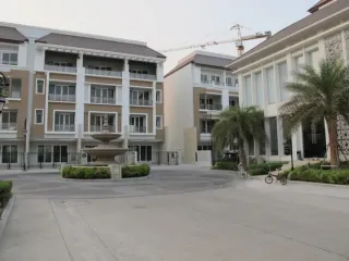 Baan Klang Krung Rama 3