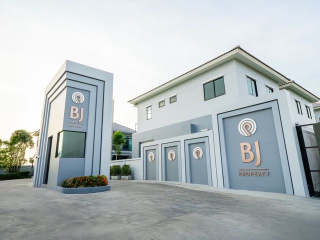 Park View Liap Wari 21