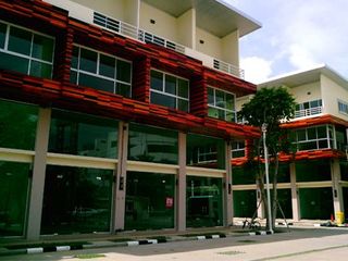 Green Plus Mall (CBP)