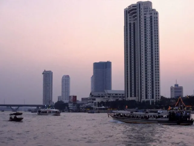 บ้าน สาทร เจ้าพระยา