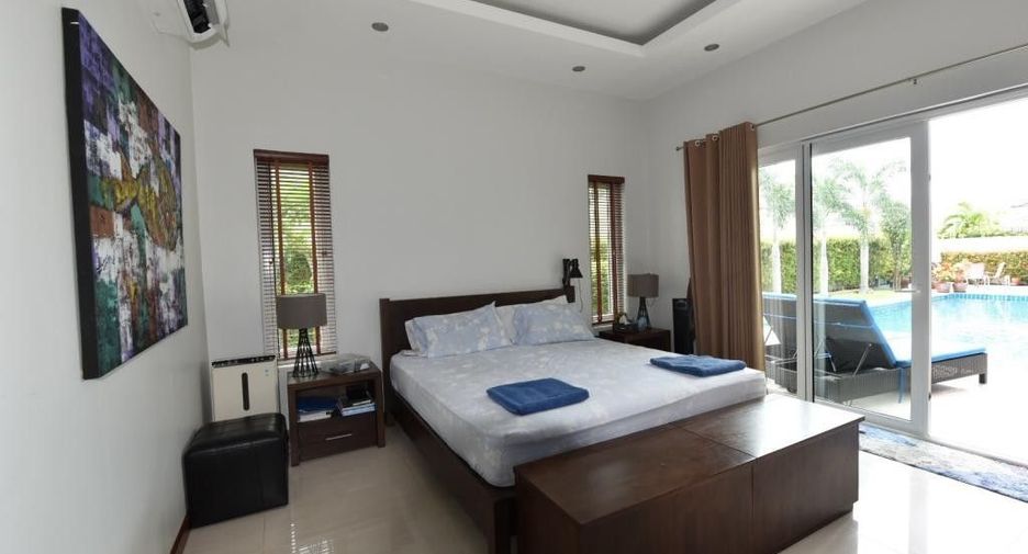 Palm Villas