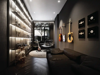 TERRA HAUS Vibha-Phahon 21
