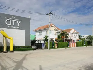 The City Ratchaphruek