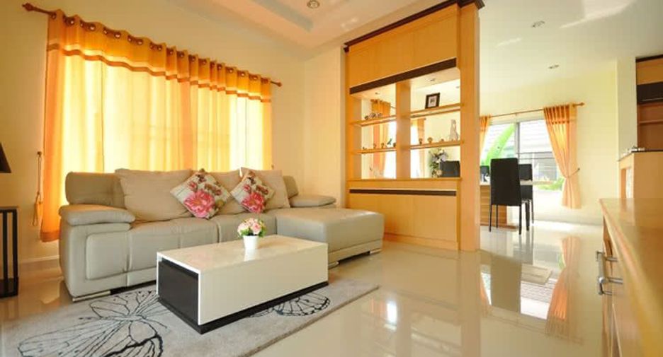Baan Sinthanee 9