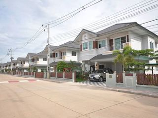 Baan Sinthani 9