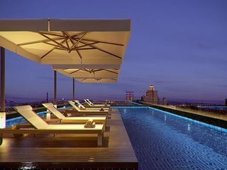 Urbano Absolute Sathon - Taksin
