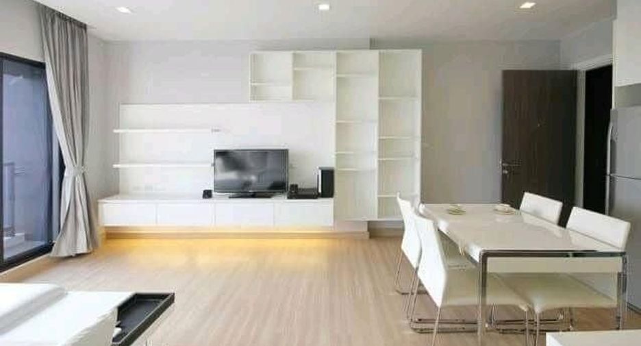 Urbano Absolute Sathon - Taksin
