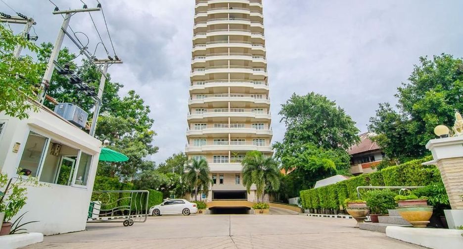 Baan Hansa Condominium