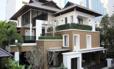 Baan Sukhumvit 18