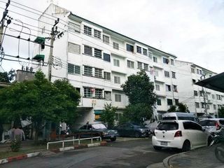 Baan Eua Arthorn Buengkum