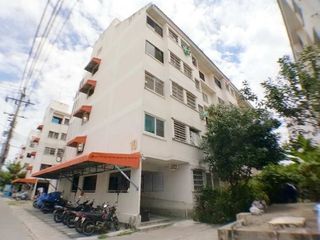 Baan Eua Arthorn Buengkum