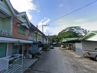 หมู่บ้านพลอยสยาม