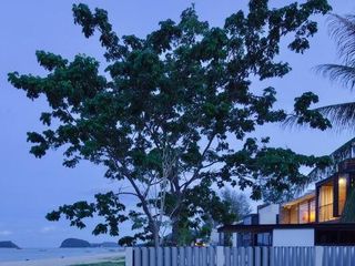 Villa frente a la playa de Samroiyod