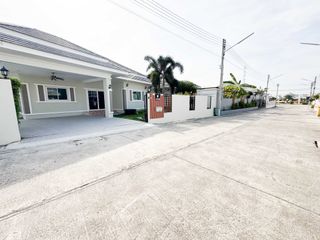 Town Home Khao Tao 105
