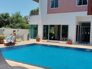 Le Beach Condo