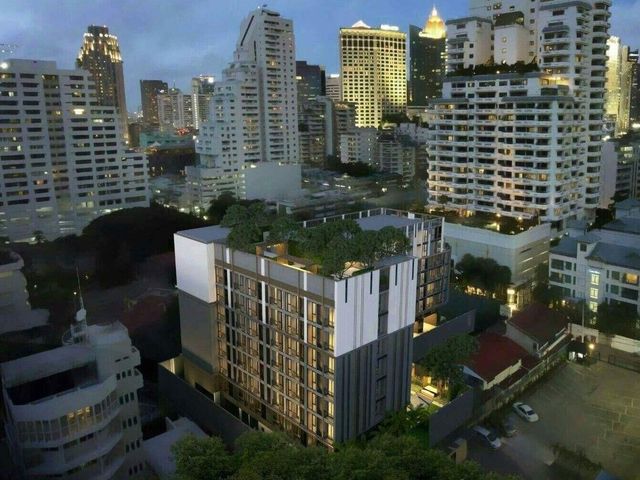 เวนิโอ สุขุมวิท 10