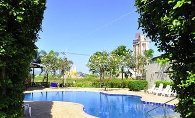 The Garden Sleep & Pool Bungalow