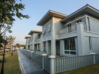 Casa Nara, Korat